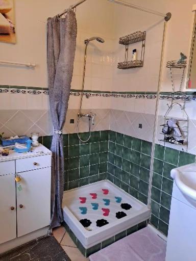 Ici Et Maintenant Séjour chez l'habitant